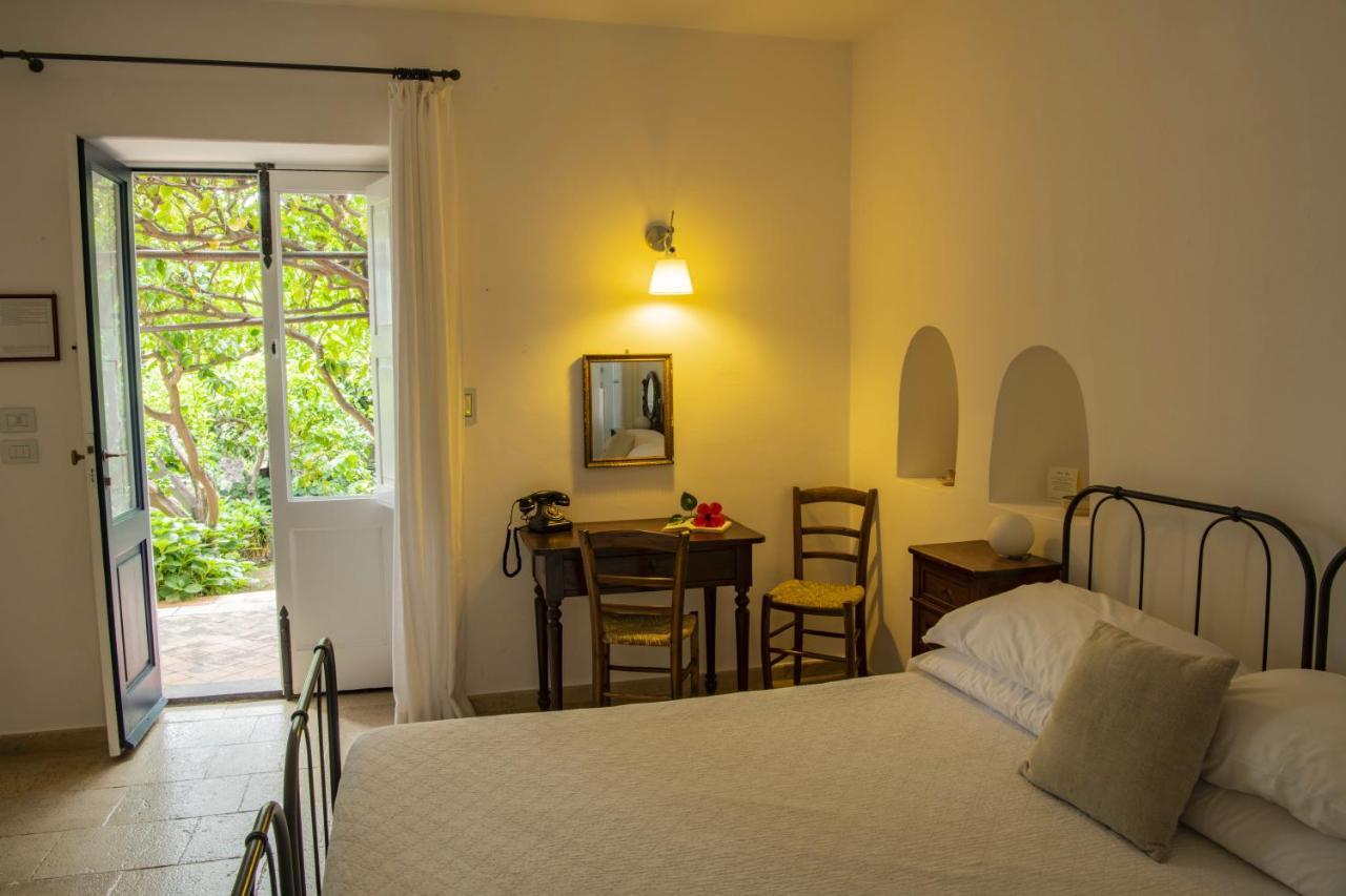Hotel Signum Malfa  Exterior photo